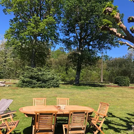 En Pleine Nature 아파트 수스톤